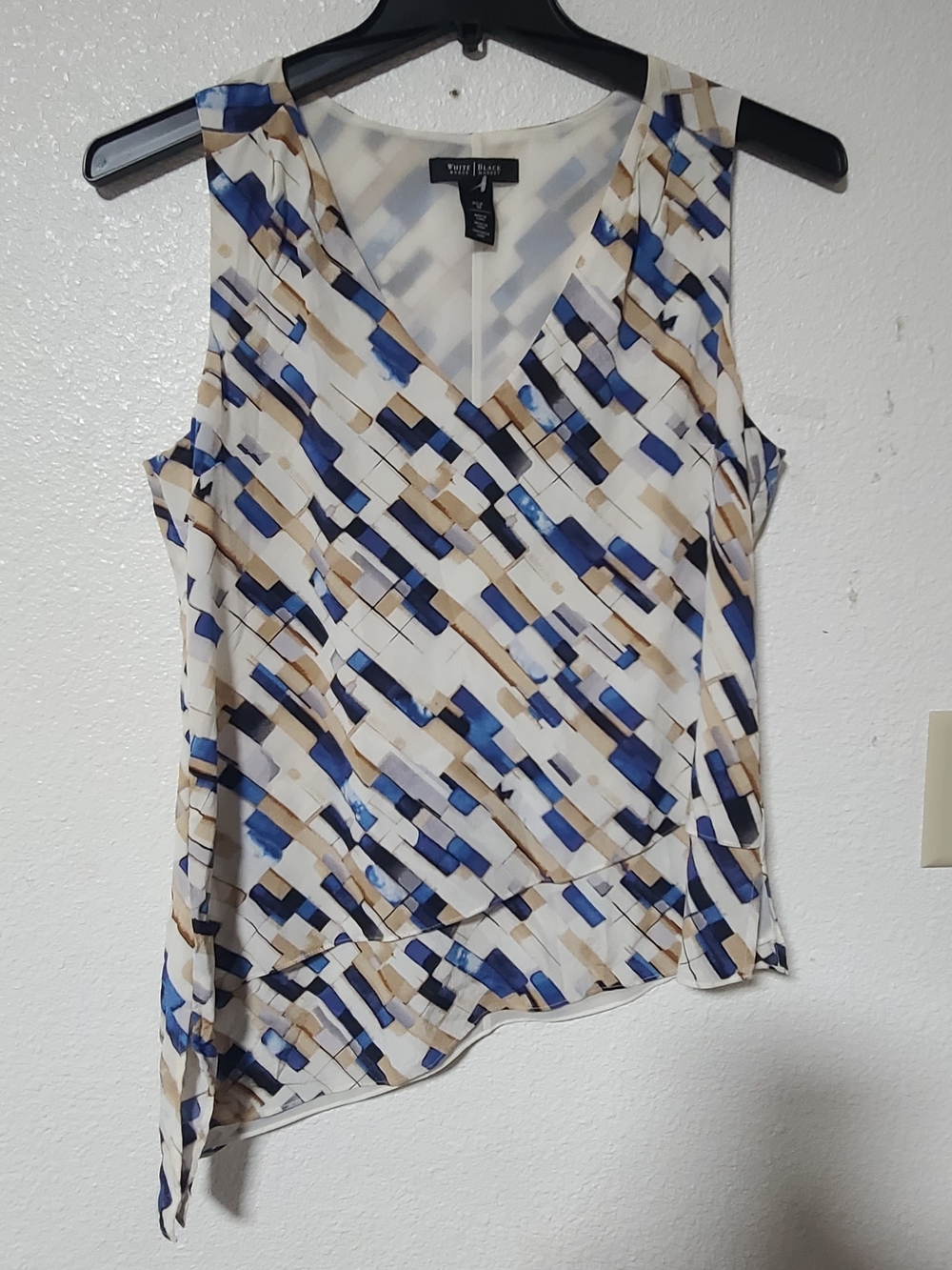 White House Black Market Sleeveless V-Neck Asymmetrical Blue & Tan Print Top